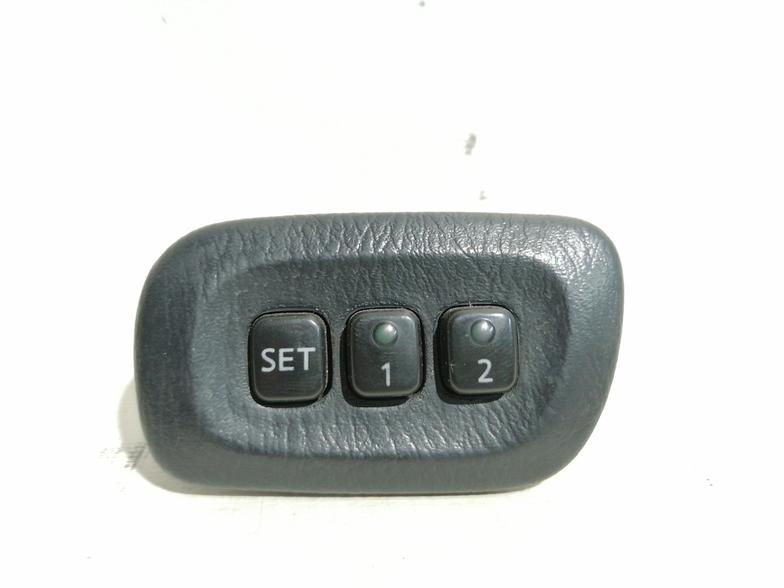 Кнопка многофункциональная Nissan Pathfinder R50 VQ35DE 2002 левая (б/у)