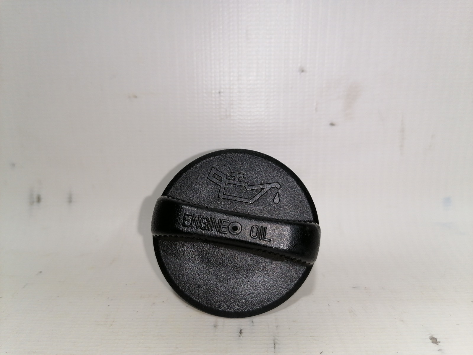 Крышка маслозаливной горловины Mitsubishi Outlander CW5W 4B12 2009 (б/у)