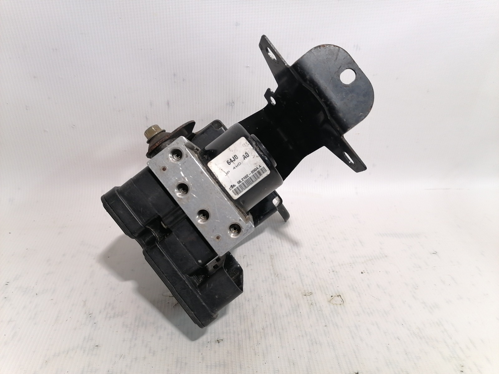 Блок ABS (насос) Suzuki Escudo TD54W J24B 2006 (б/у)