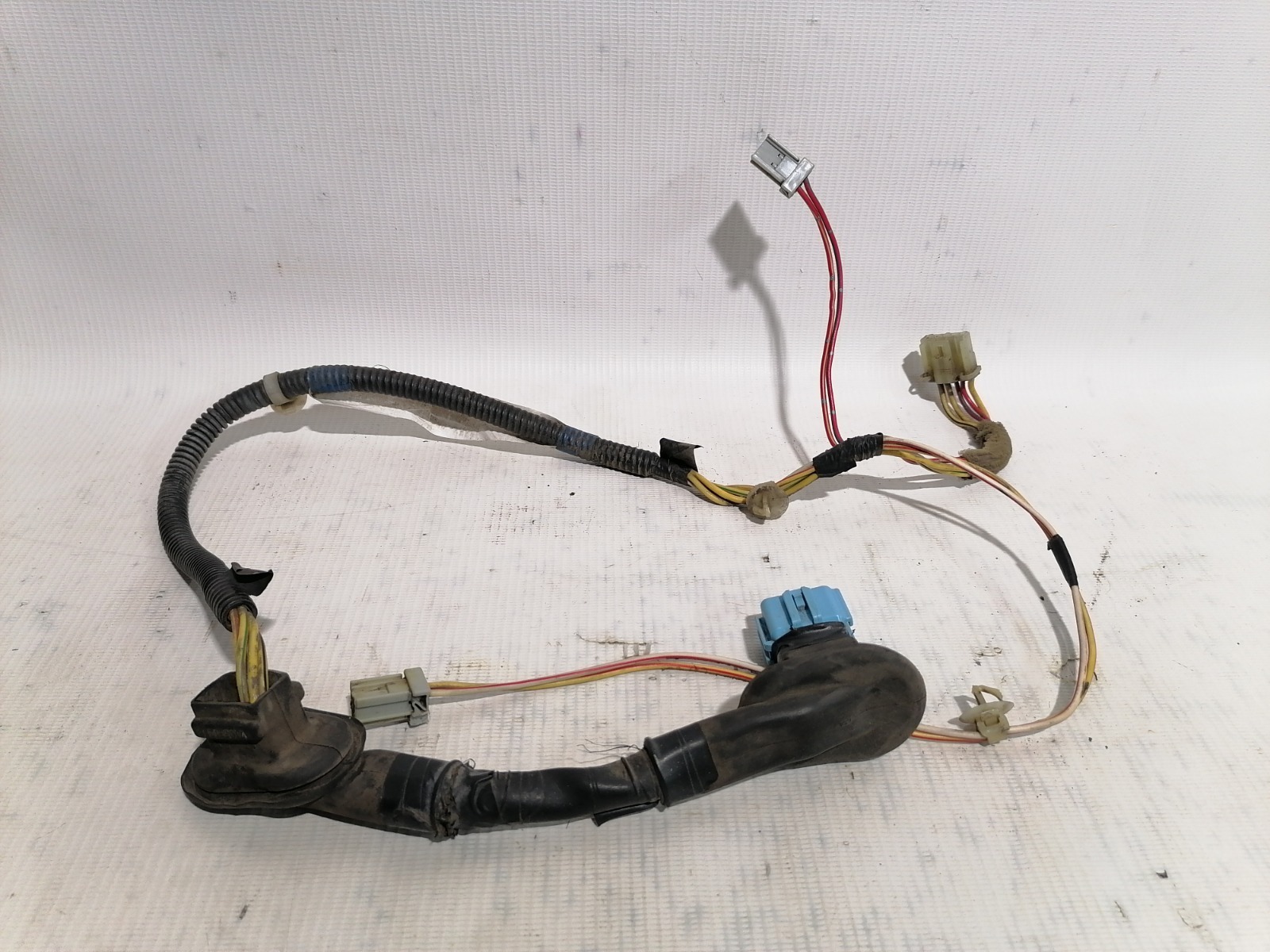 Проводка двери Honda Domani MB4 D16A 1997 задняя правая (б/у)