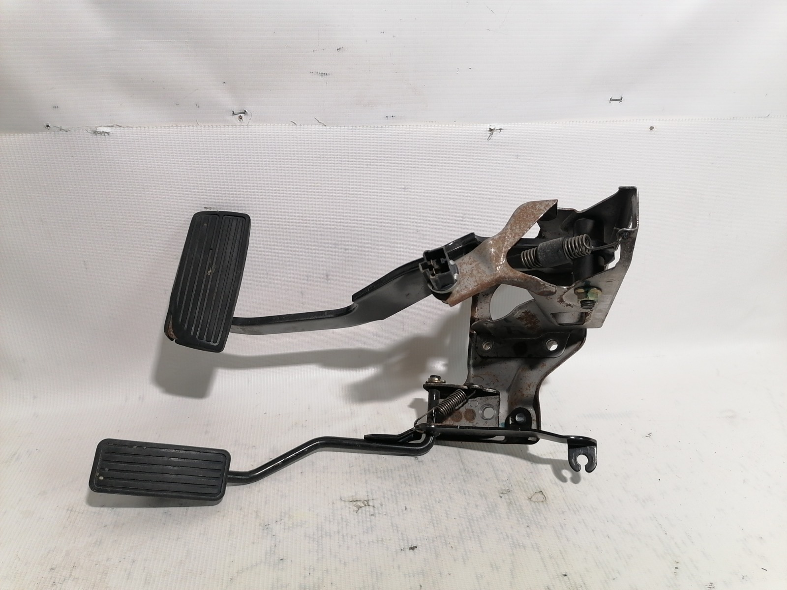Педальный узел Honda Domani MB4 D16A 1997 (б/у)