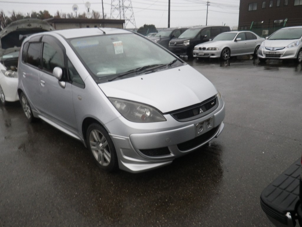 Автомобиль Mitsubishi Colt Z27A 4G15 2004 года в разбор