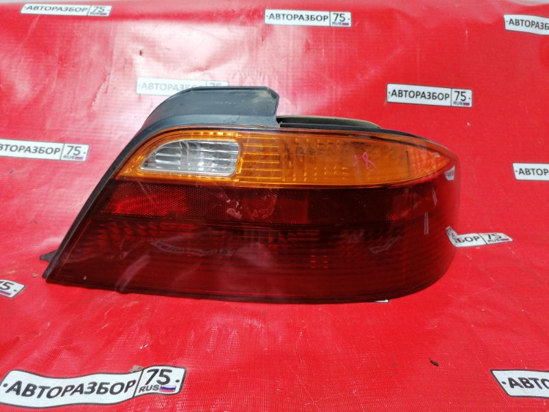 Стоп-сигнал правый HONDA SABER 1999 UA4 J25A 33501-S0K-003 Б/У