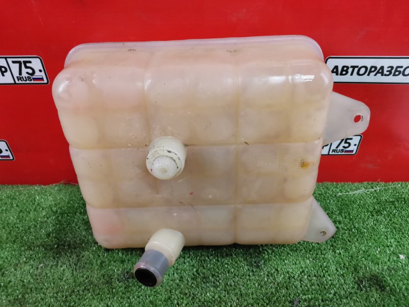 Бачок расширительный KYRON Бачок расширительный KYRON