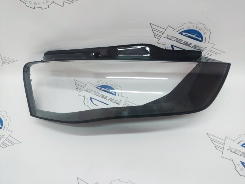 Стекло фары правое Audi A4 B8 8K0941004AC новая
