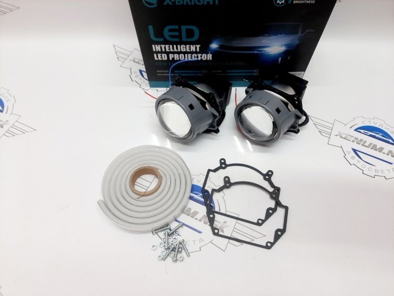 Линзы фары Bi-LED X-Bright 07+ Volkswagen Touareg GP 7L6941040 новая