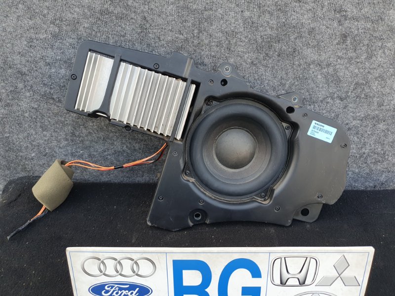 Сабвуфер Volvo XC90 2006 D5244T4 30758468 контрактная
