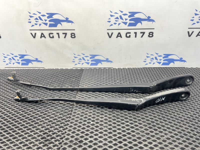 Поводок стеклоочистителя передний BMW X3 2011 F25 N47N 2.0d 61617213271 контрактная