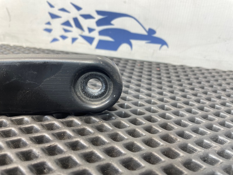 Поводок стеклоочистителя передний X3 2011 F25 N47N 2.0d