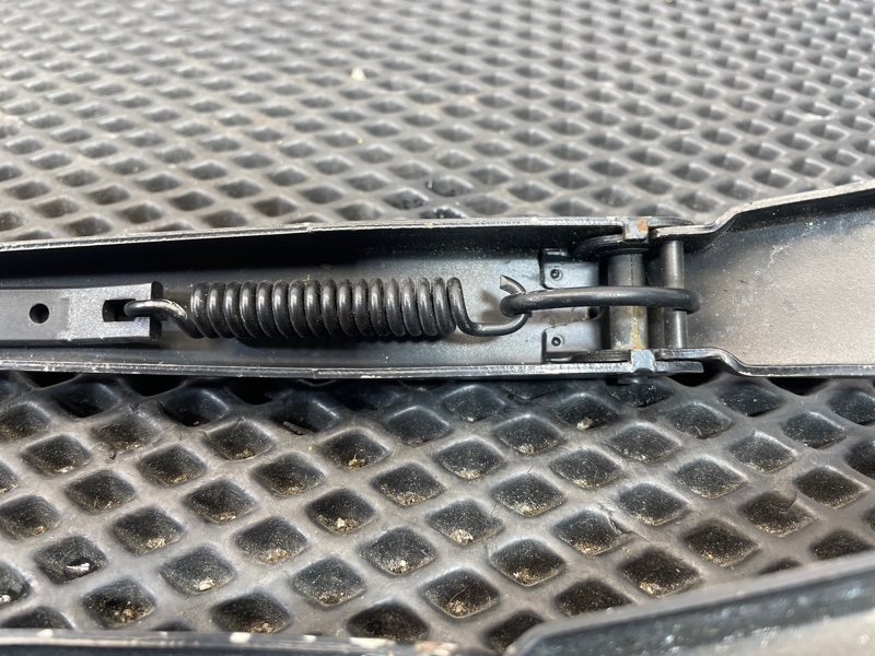 Поводок стеклоочистителя передний X3 2011 F25 N47N 2.0d