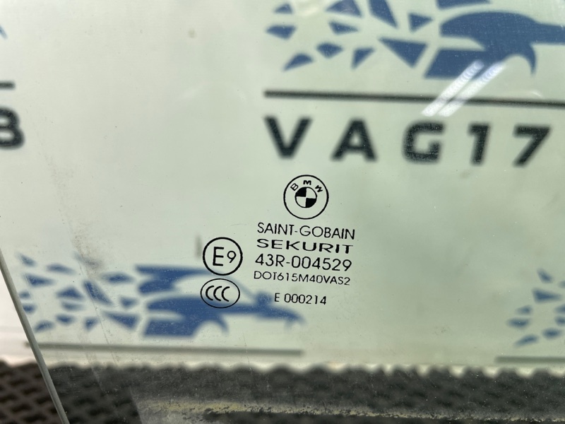 Стекло двери переднее правое X3 2011 F25 N47N 2.0d