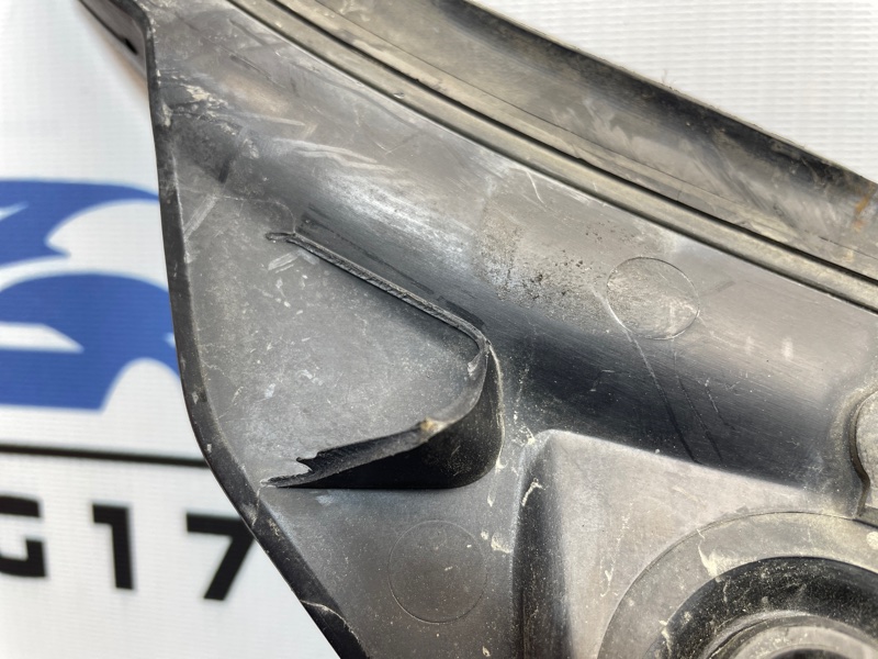 Решетка под лобовое стекло BMW X3 F25 N47N 2.0d