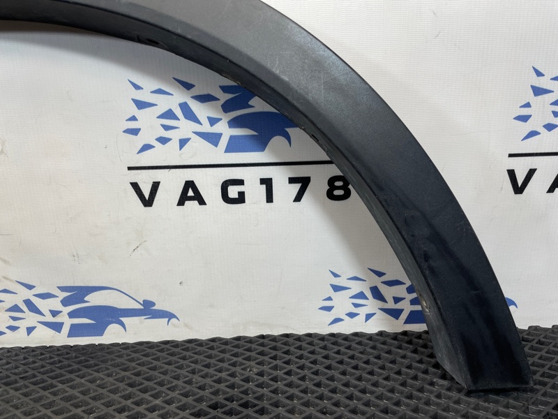 Накладка арки задняя правая X3 2011 F25 N47N 2.0d