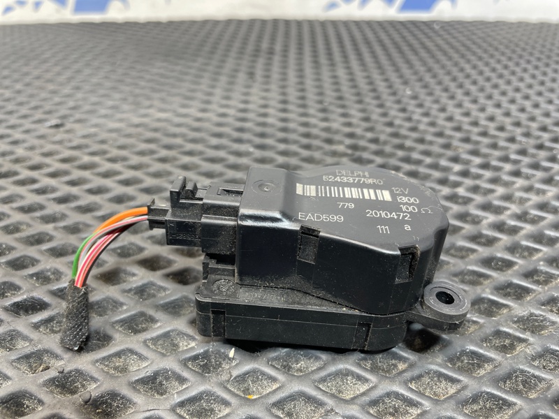 Моторчик заслонки отопителя Insignia 2011 A20DTH