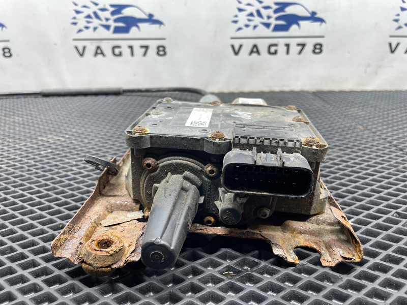 Моторчик стояночного тормоза Insignia 2011 A20DTH