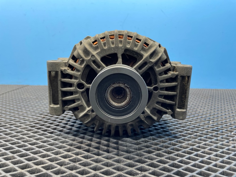 Генератор Audi A4 B7 BFB 1.8