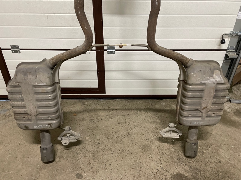 Глушитель A4 2006 B7 BFB 1.8