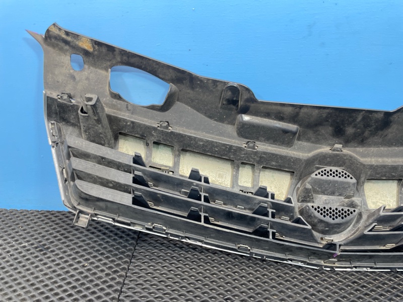 Решетка радиатора Astra 2008 H Z16XER Решетка радиатора Astra 2008 H Z16XER