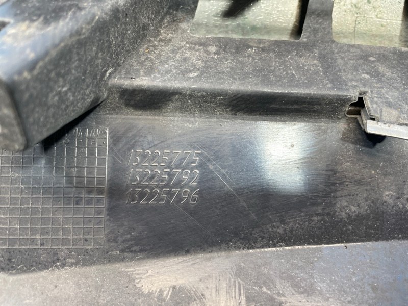 Решетка радиатора Astra 2008 H Z16XER Решетка радиатора Astra 2008 H Z16XER