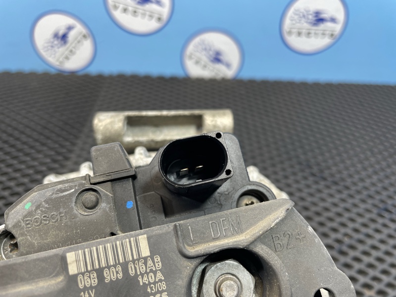 Генератор TT 2009 8J3 CCZ 2.0L