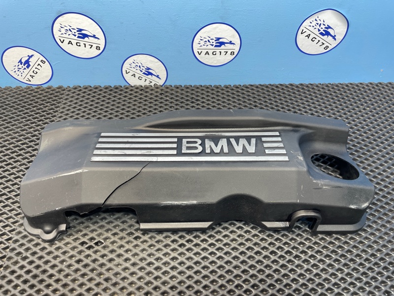 Крышка двигателя 3-series 2009 E90 N46B20B Крышка двигателя 3-series 2009 E90 N46B20B