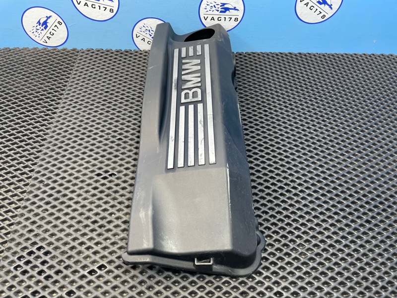 Крышка двигателя 3-series 2009 E90 N46B20B Крышка двигателя 3-series 2009 E90 N46B20B