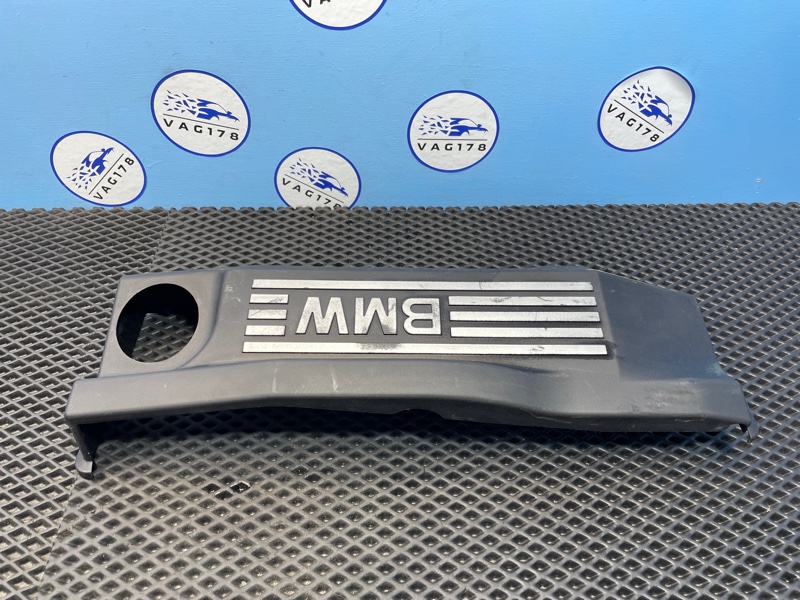 Крышка двигателя 3-series 2009 E90 N46B20B Крышка двигателя 3-series 2009 E90 N46B20B