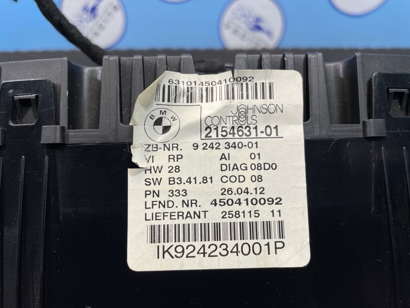 Панель приборов X1 2012 E84 N20B20A Панель приборов X1 2012 E84 N20B20A