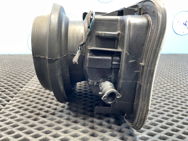 Лючок бензобака X1 2012 E84 N20B20A