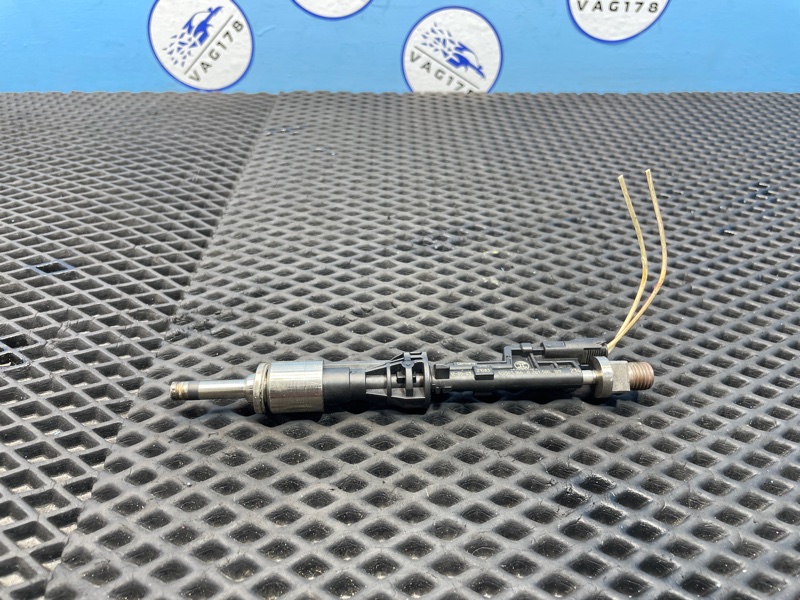 Форсунка инжекторная электрическая BMW X1 E84 N20B20A