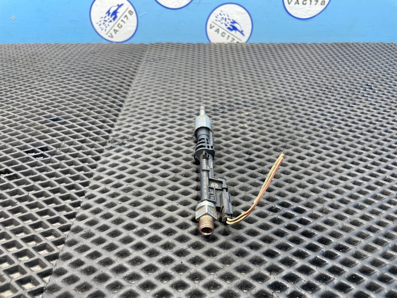 Форсунка инжекторная электрическая X1 2012 E84 N20B20A