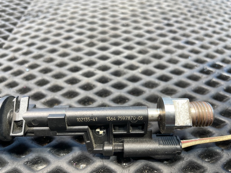 Форсунка инжекторная электрическая X1 2012 E84 N20B20A