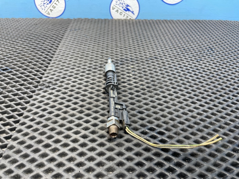 Форсунка инжекторная электрическая X1 2012 E84 N20B20A