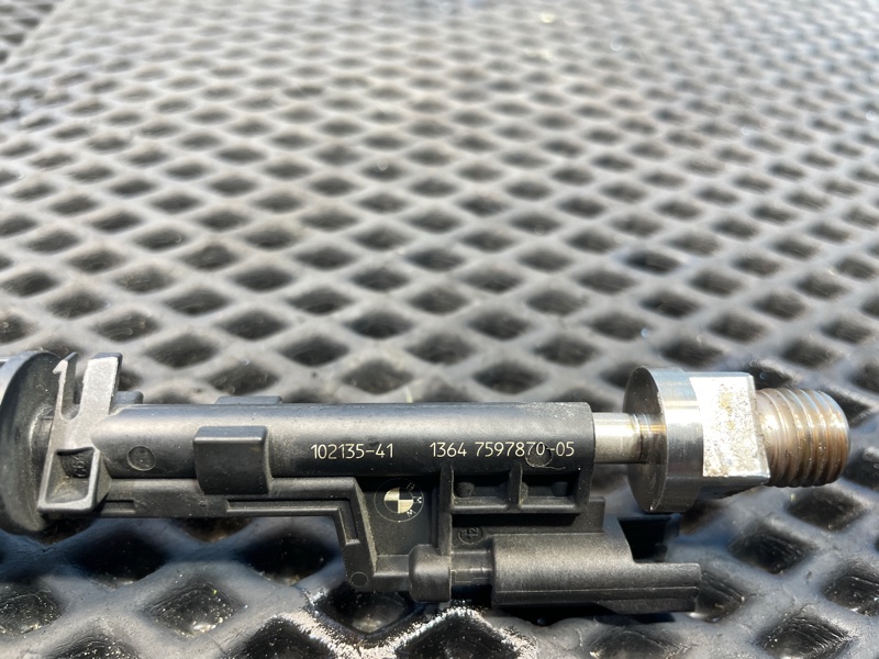 Форсунка инжекторная электрическая X1 2012 E84 N20B20A