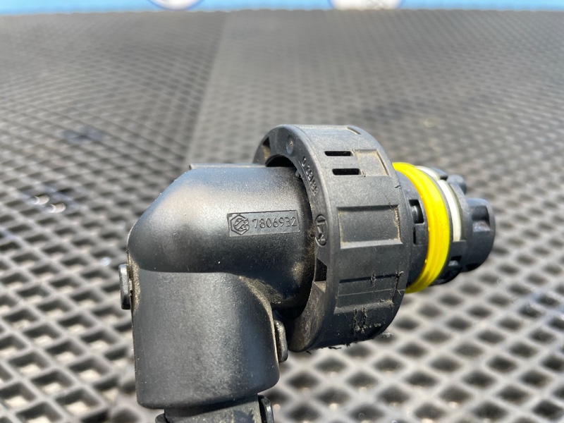 Разъем X1 2012 E84 N20B20A Разъем X1 2012 E84 N20B20A