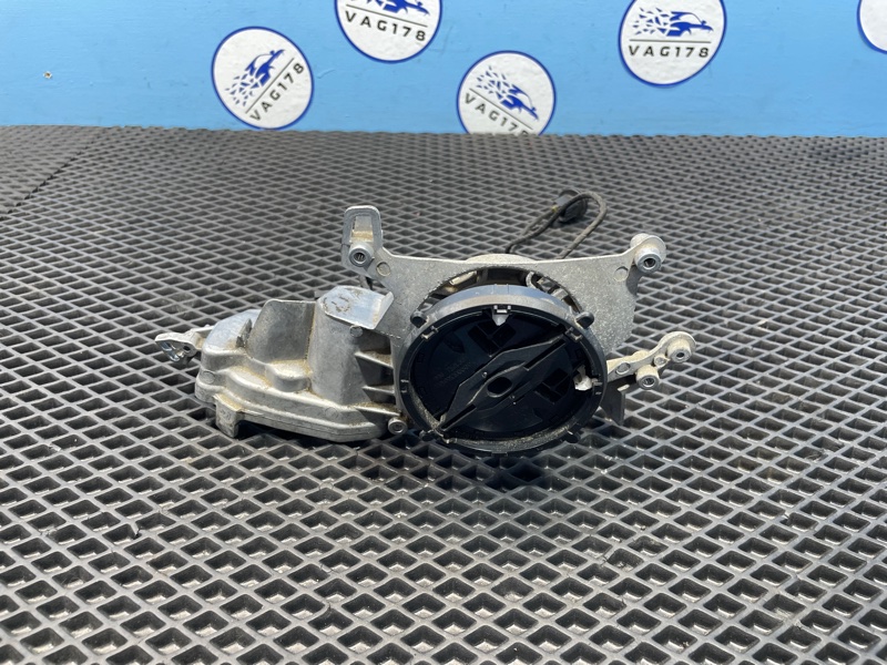 Запчасть мотор зеркала правый BMW X1 2012 E84 N20B20A 67137191398 контрактная Мотор зеркала правый BMW X1 2012 E84 N20B20A 67137191398 контрактная