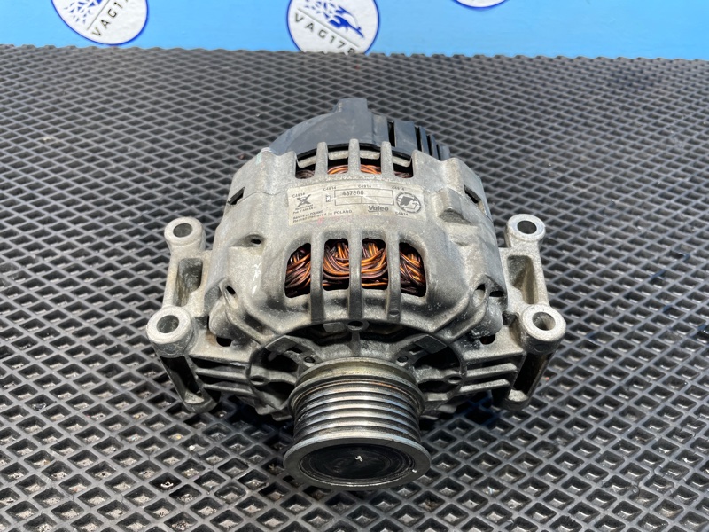 Генератор A4 2008 B7 ALT 2.0L Генератор A4 2008 B7 ALT 2.0L