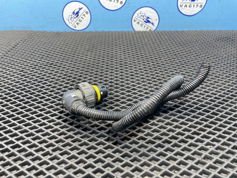 Разъем BMW X1 E84 N46B20B 2.0L