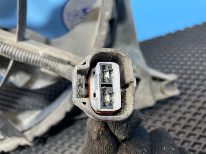 Диффузор вентилятора IX35 2010 D4HA 2.0