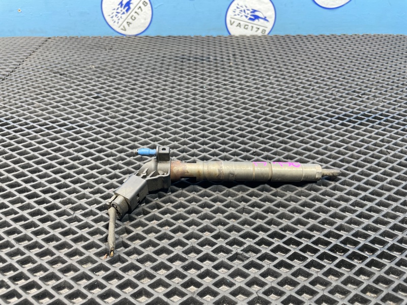 Форсунка дизельная Hyundai Santa FE 2011 CM D4HB 2.2 338002F000 контрактная