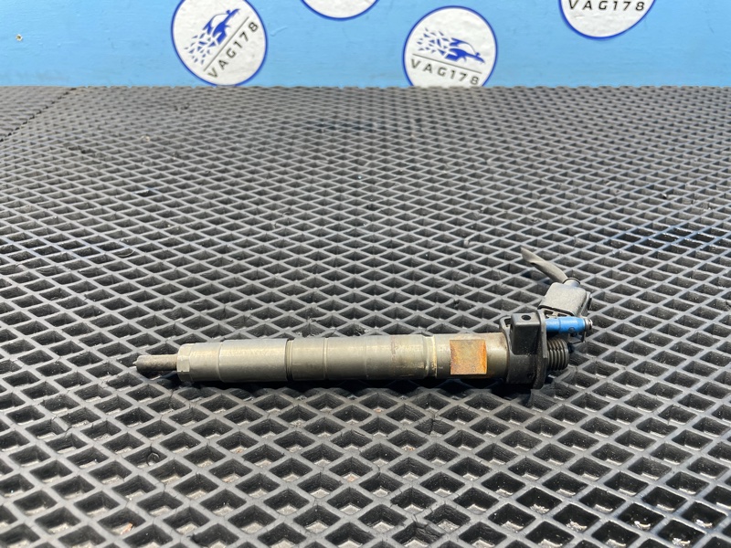 Запчасть форсунка дизельная Hyundai Santa FE 2011 CM D4HB 2.2 338002F000 контрактная Форсунка дизельная Hyundai Santa FE 2011 CM D4HB 2.2 338002F000 контрактная