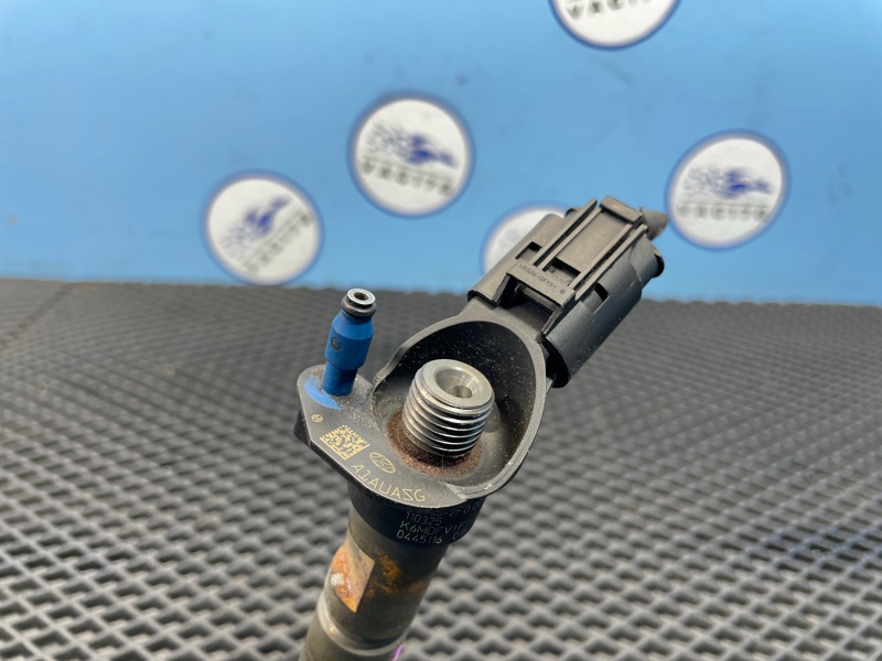 Форсунка дизельная Santa FE 2011 CM D4HB 2.2 Форсунка дизельная Santa FE 2011 CM D4HB 2.2