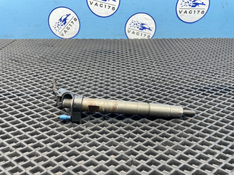 Форсунка дизельная Hyundai Santa FE 2011 CM D4HB 2.2 338002F000 контрактная