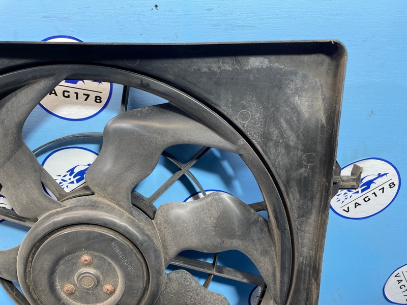 Диффузор вентилятора Hyundai Santa FE CM D4HB 2.2