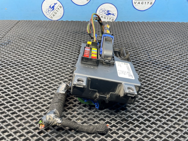 Блок предохранителей Corsa 2010 D Z12XEP Блок предохранителей Corsa 2010 D Z12XEP