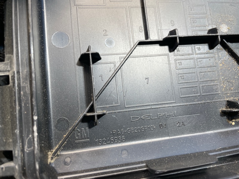 Блок предохранителей Corsa 2010 D Z12XEP