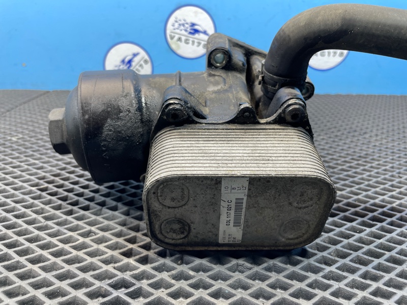 Корпус масляного фильтра SuperB 2012 B6 CFGB 2.0L