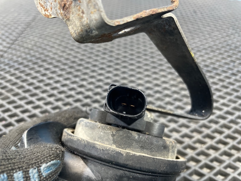 Сигнал звуковой Passat 2008 B6 BXE 1.9