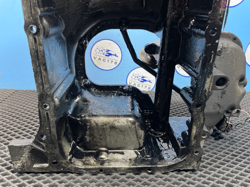 Поддон двигателя масляный Pathfinder 2006 R51 YD25DDTi Поддон двигателя масляный Pathfinder 2006 R51 YD25DDTi