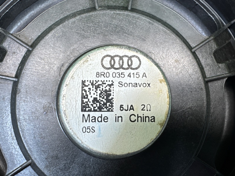 Динамик передний Q5 2011 8R CDNC